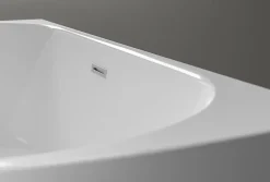 Bernstein Baignoire autoportante LENA acrylique blanc brillant - 170x75cm - Garantie 5 ans - Sans robinet, Avec siphon