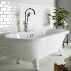 Baignoire Îlot|Planète Bain Baignoire îlot Charly blanche rétro + pieds conique blanc
