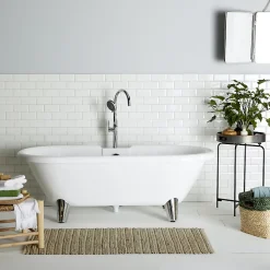 Planète Bain Baignoire îlot Charly blanche rétro + pieds conique chrome