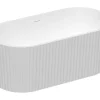 Baignoire Îlot|Vente-unique Baignoire îlot striée en acrylique - Blanc brillant - 220L - 150 x 75 x 58 cm - ALIENA