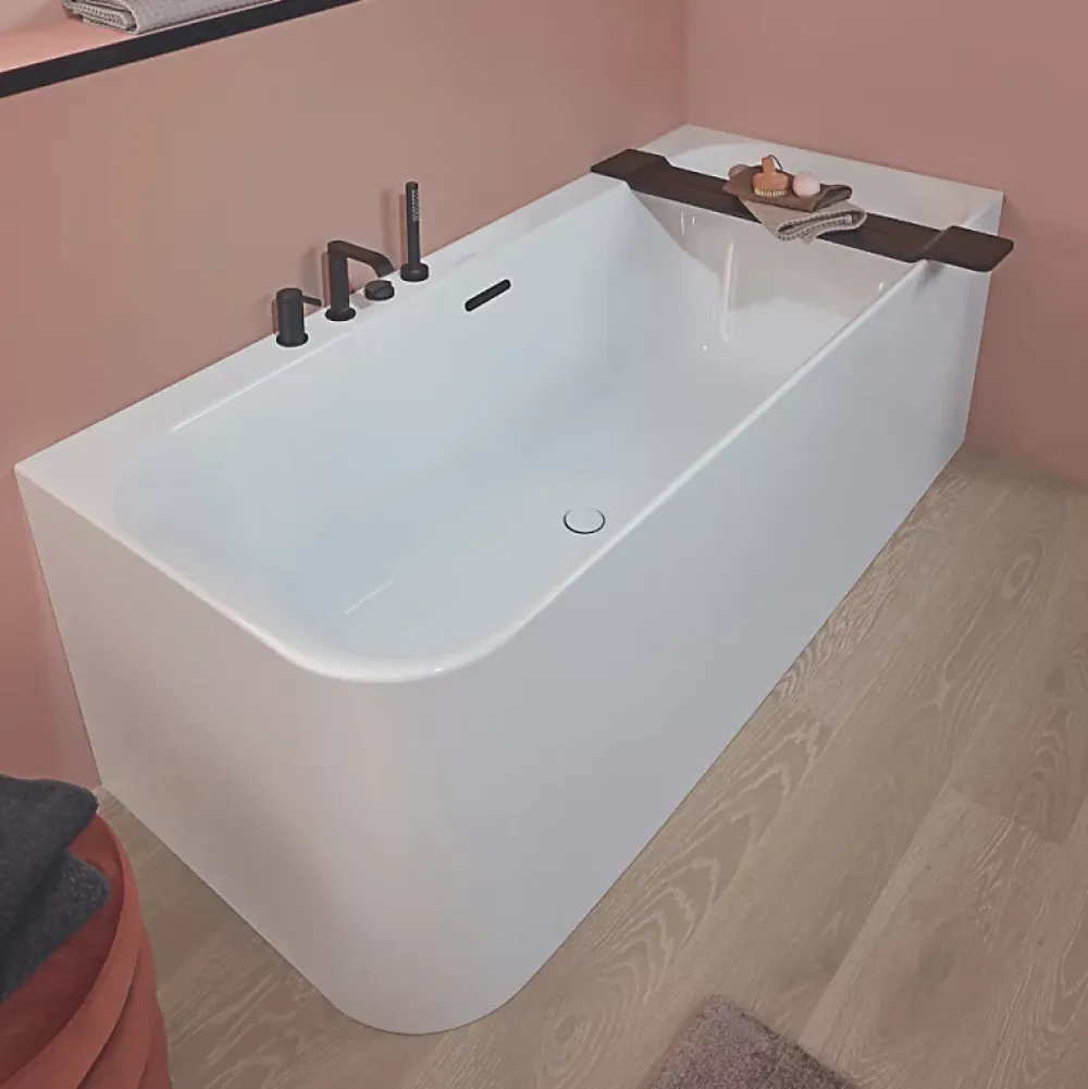 Villeroy & Boch Baignoire semi-îlot d'angle Loop & Friends version droite avec bonde et trop-plein blanc