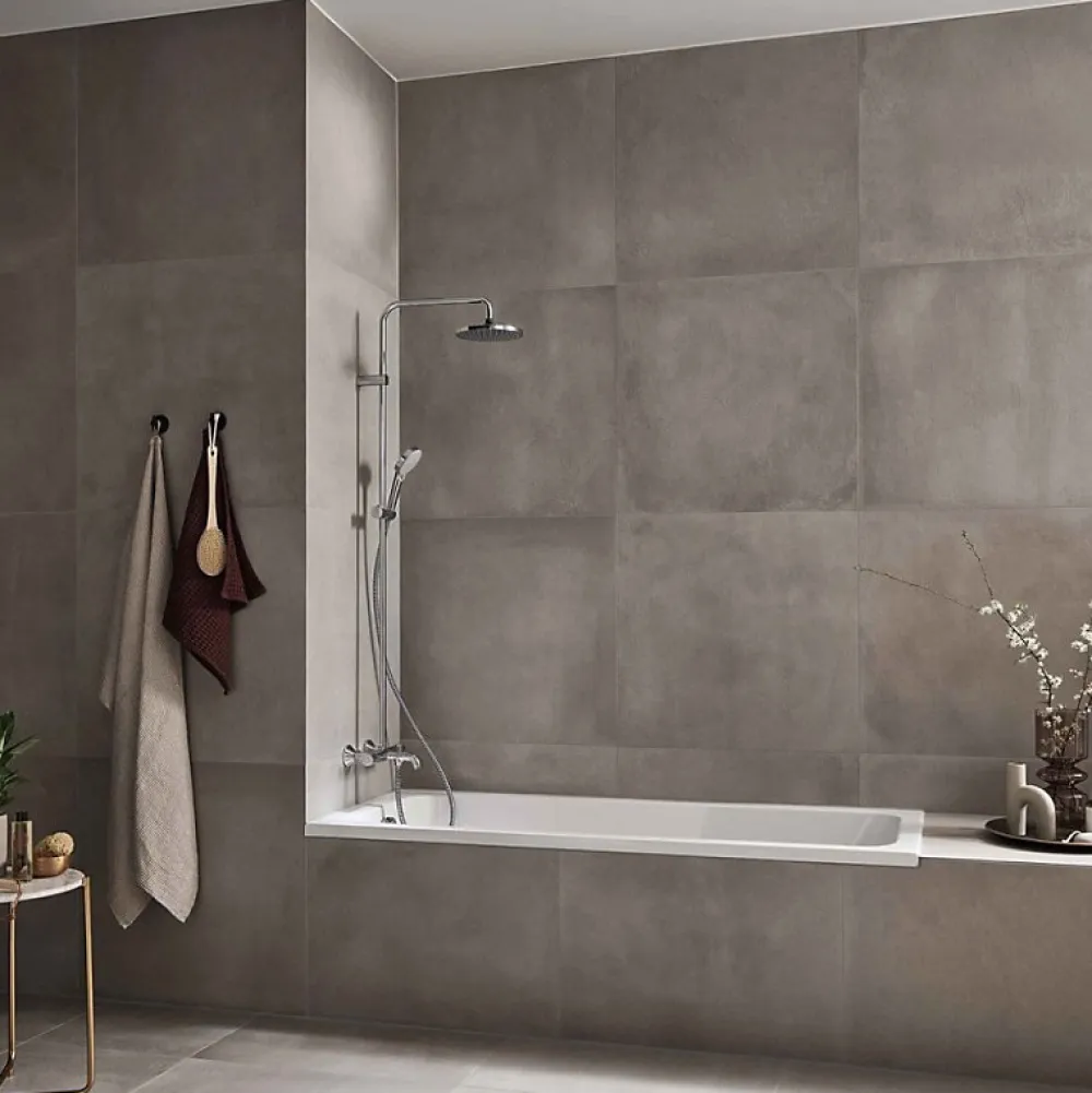 Hansgrohe Colonne bain douche thermostatique Vernis Blend 200 chromé