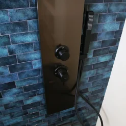 Essebagno Colonne de douche hydromassante mécanique avec pommeau + douchette + flexible finition gun metal Esseflat