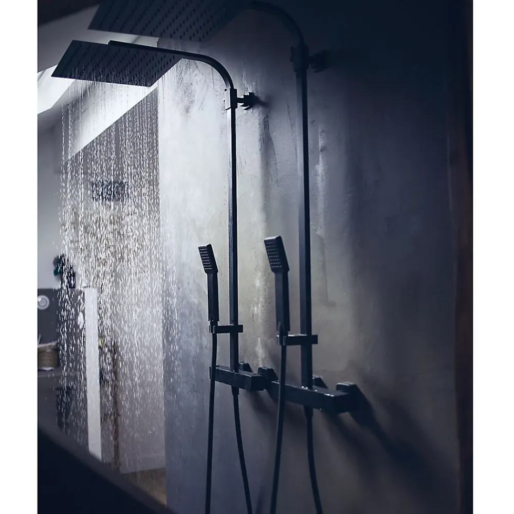 Essebagno Colonne de douche noire avec thermostatique 300 Quartos