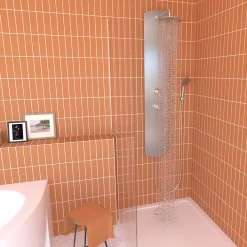 Valentin Colonne de douche thermostatique avec pomme de tête, douchette et flexible, en aluminium anodisé gris, Totmy