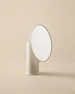 Cosmic Geyser miroir grossissant miroir maquillage blanc mat type d'installation à poser sur plan