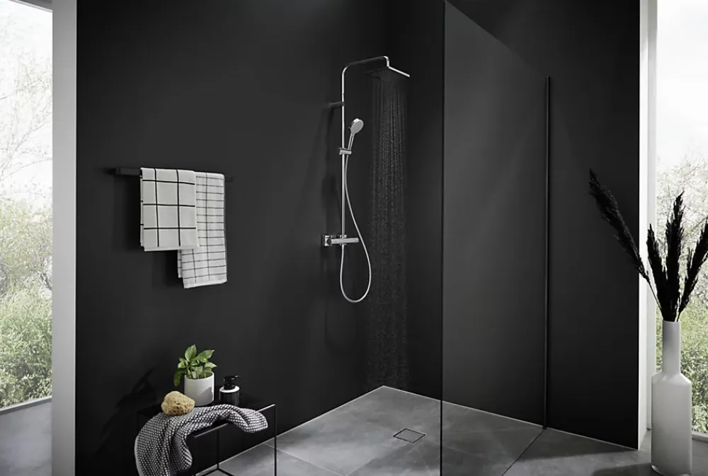 Hansgrohe Vernis Shape Colonne de douche 230 1jet Green 5,7 l/min avec mitigeur thermostatique, Chrome (26319000)