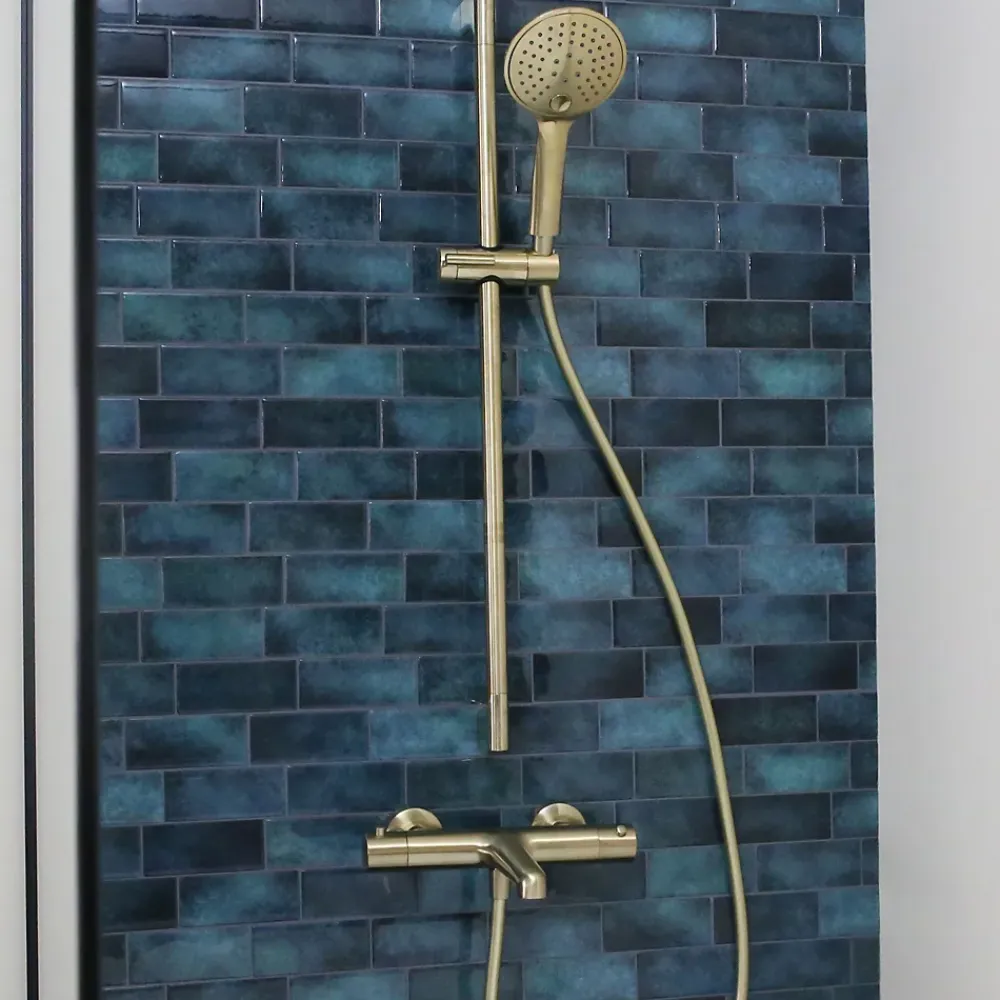 Essebagno Kit de douche sans robinetterie avec douchette 3 jets + flexible + barre réglable, doré, Luisa
