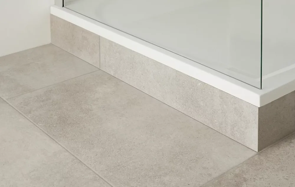 Kit de fixations de plinthe à carreler pour receveur de douche à poser, amovible, GoodHome Brosna