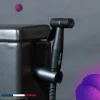 Magnifiak Kit Douchette WC Noir avec Robinet 3 voies (Brevet Déposé) - Marque Française - Qualité supérieure - Uranus Expert WC