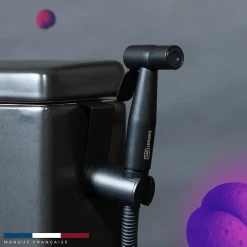 Magnifiak Kit Douchette WC Noir avec Robinet 3 voies (Brevet Déposé) - Marque Française - Qualité supérieure - Uranus Expert WC