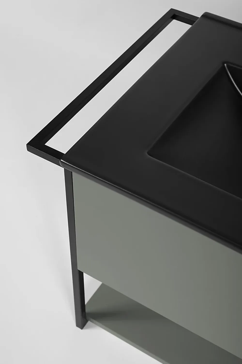Furnidea Meuble sous vasque suspendu LOV avec porte-serviettes vert et noir 80 cm