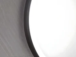 Vente-unique Miroir de salle de bain lumineux rond noir à Leds - D. 60 cm - NUMEA