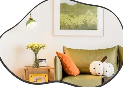 Giantex Miroir Mural Décoratif, avec Réflexion HD Claire, Cadre en Bois 2 Méthodes de Suspension pour Entrée,Salon(Or,78 x 56,5cm) (Noir)