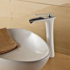 Robinet Lave-Mains|Kroos Mitigeur cascade Blanc pour Lavabo Chromé Design Moderne