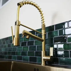 Essebagno Mitigeur de cuisine doré avec douchette Hotto
