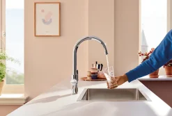 Grohe Mitigeur de cuisine filtrant chromé Blue Pure Curve brillant