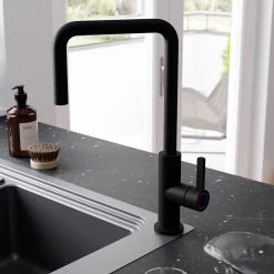 GoodHome Mitigeur de cuisine noir mat Kamut