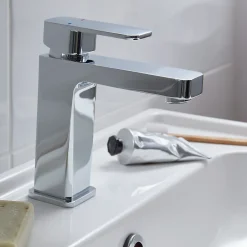 GoodHome Mitigeur de lavabo chromé Pazar