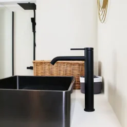 Essebagno Mitigeur de lavabo H.27,6 cm, noir, Lollipop