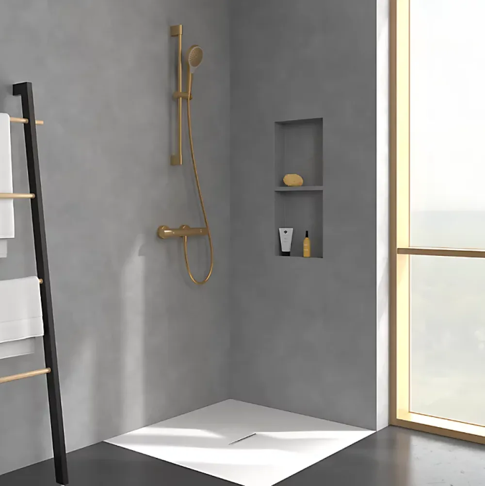 Villeroy & Boch Mitigeur douche thermostatique VILLEROY ET BOCH Universal rond + Ensemble de douche Verve Showers 3 jets Or brossé