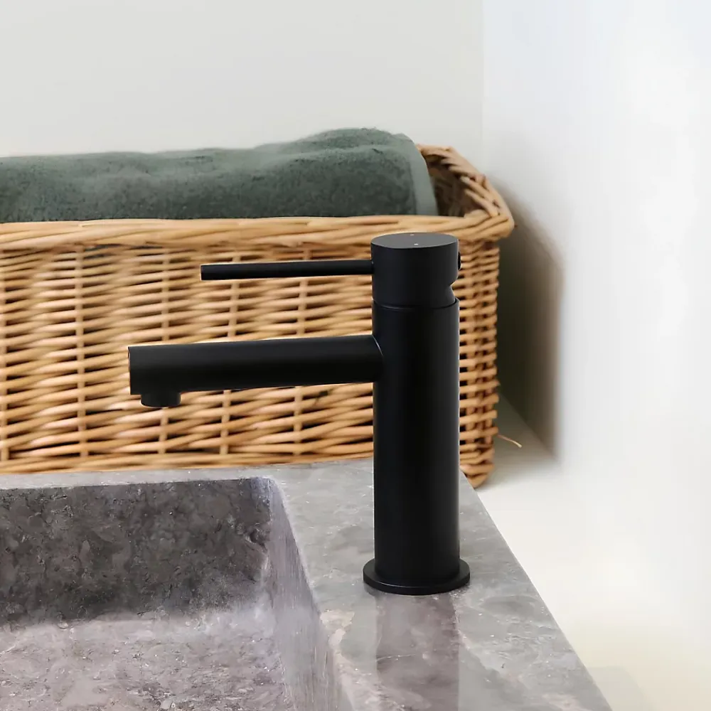 Robinet Lavabo Et Vasque|Essebagno Mitigeur lavabo bas noir Envol