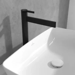 Villeroy & Boch Mitigeur lavabo droit surélevé VILLEROY ET BOCH Dawn sans tirette Noir mat