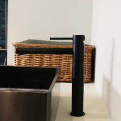 Essebagno Mitigeur lavabo haut noir Envol