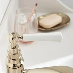 Robinet Lavabo Et Vasque|Jacob Delafon Mitigeur lavabo Cléo 1889 Or beige