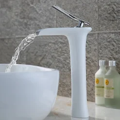 Kroos Mitigeur vasque, cascade Blanc et Chromé