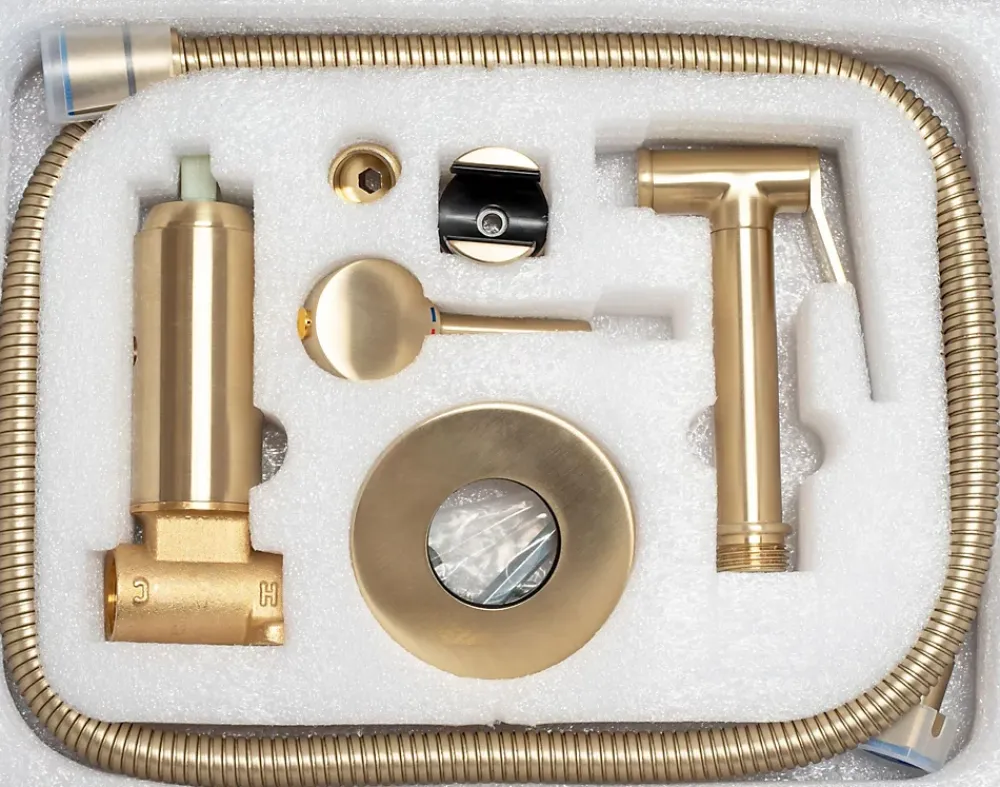 Rea Robinet de bidet encastré Lungo loop gold brush