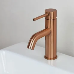 Rea Robinet de lavabo Lungo brushed copper low