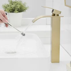 Saniverre Robinet mitigeur haut TIBRE XL bec cascade or brossé -
