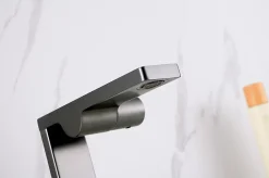 Robinet Lave-Mains|Bernstein Robinet mitigeur monocommande design gun métal pour lavabo ou vasque NT3110G