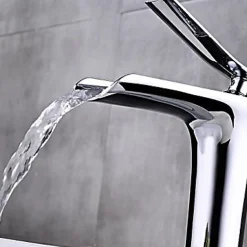 Kroos Robinet vasque jet cascade, style contemporain - Chromé