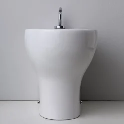 Kiamami Valentina Sanitaires De Salle De Bain Au Sol Avec Design Moderne Et Vidange Décalée - Soave