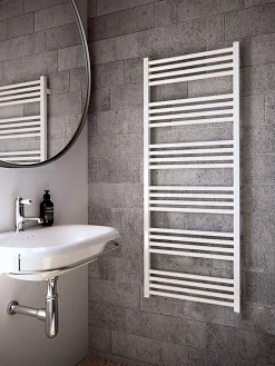 Matisere Sèche-serviette eau chaude blanc de 1140mm de haut et 580mm de large - 550 Watt - FIO1140/580SXB
