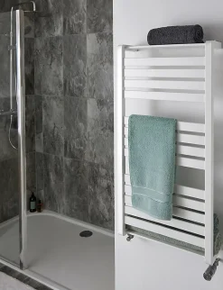 GoodHome Sèche-serviettes eau chaude en acier Loreto vertical blanc 546 W