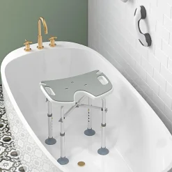 Homcom Tabouret de douche - siège de douche avec barre d'appui ventouse - hauteur réglable - alu HDPE gris blanc